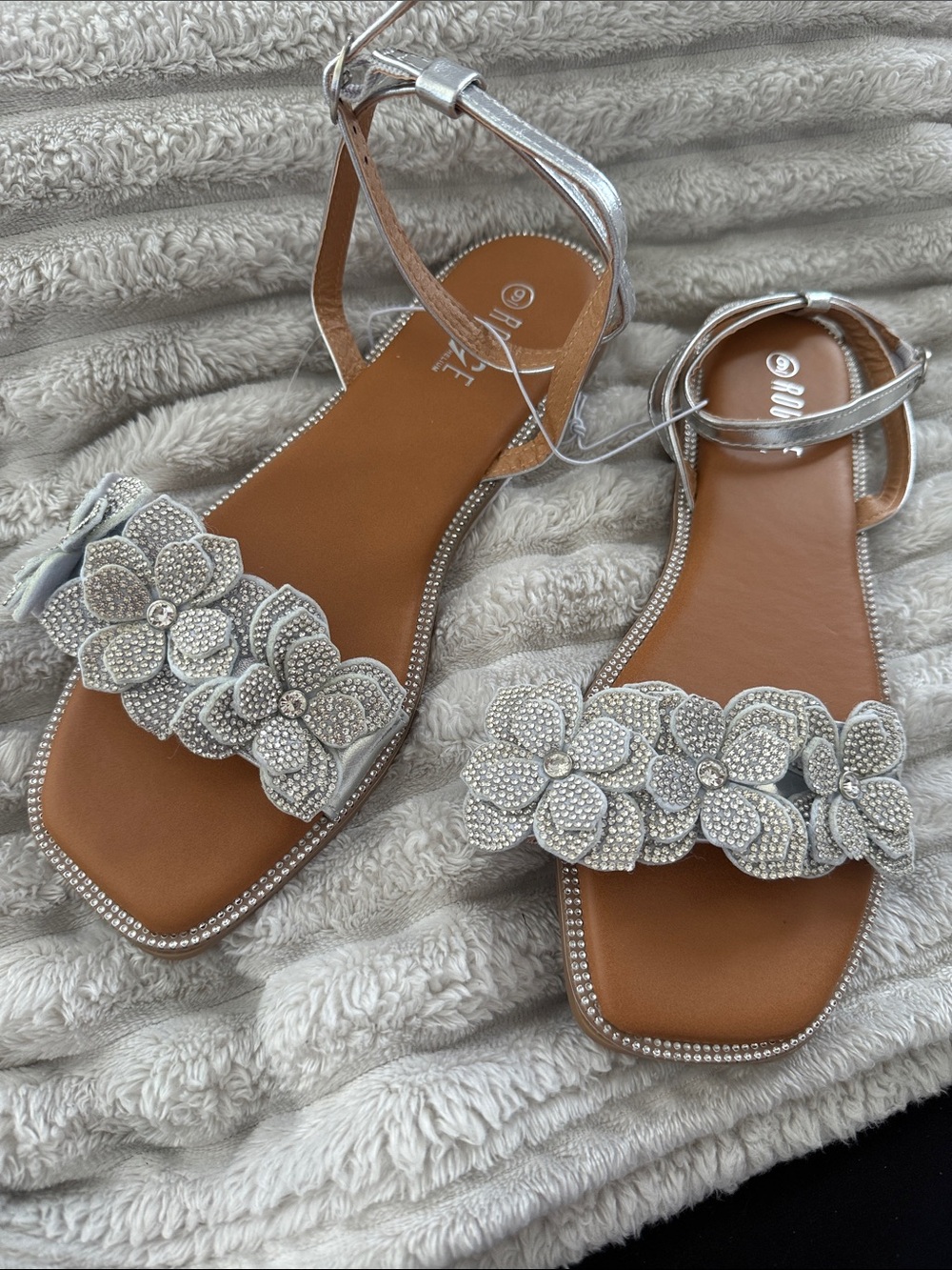 Rouge! Silver Floral Crystal Ankle-Strap Sandals